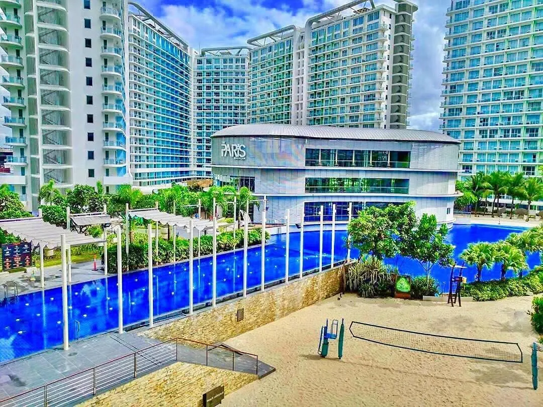 Blue Sky Bliss Escapes Apartment Manila Philippines
